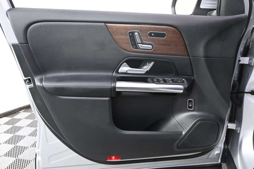Used 2022 Mercedes-Benz GLA 250 4MATIC image 22