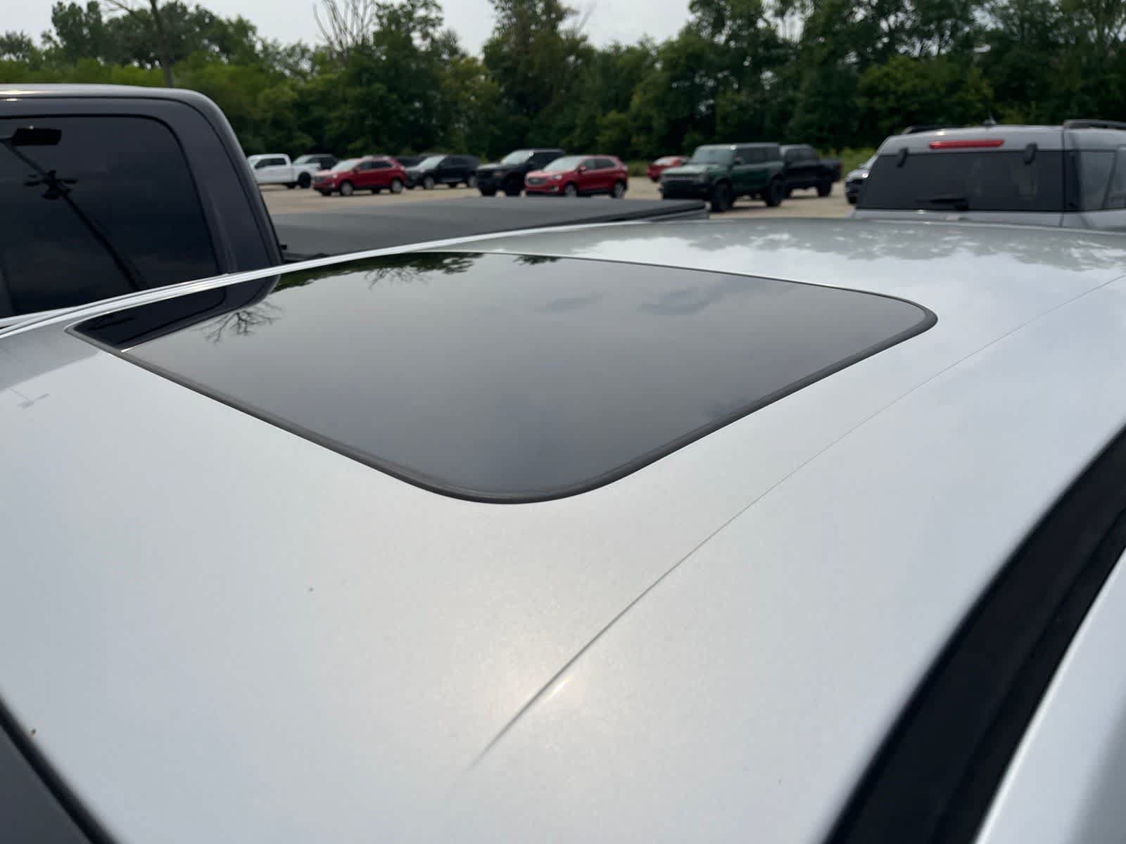 Used 2011 Ford Taurus SEL w/ 201A Rapid Spec Order Code FWD image 23