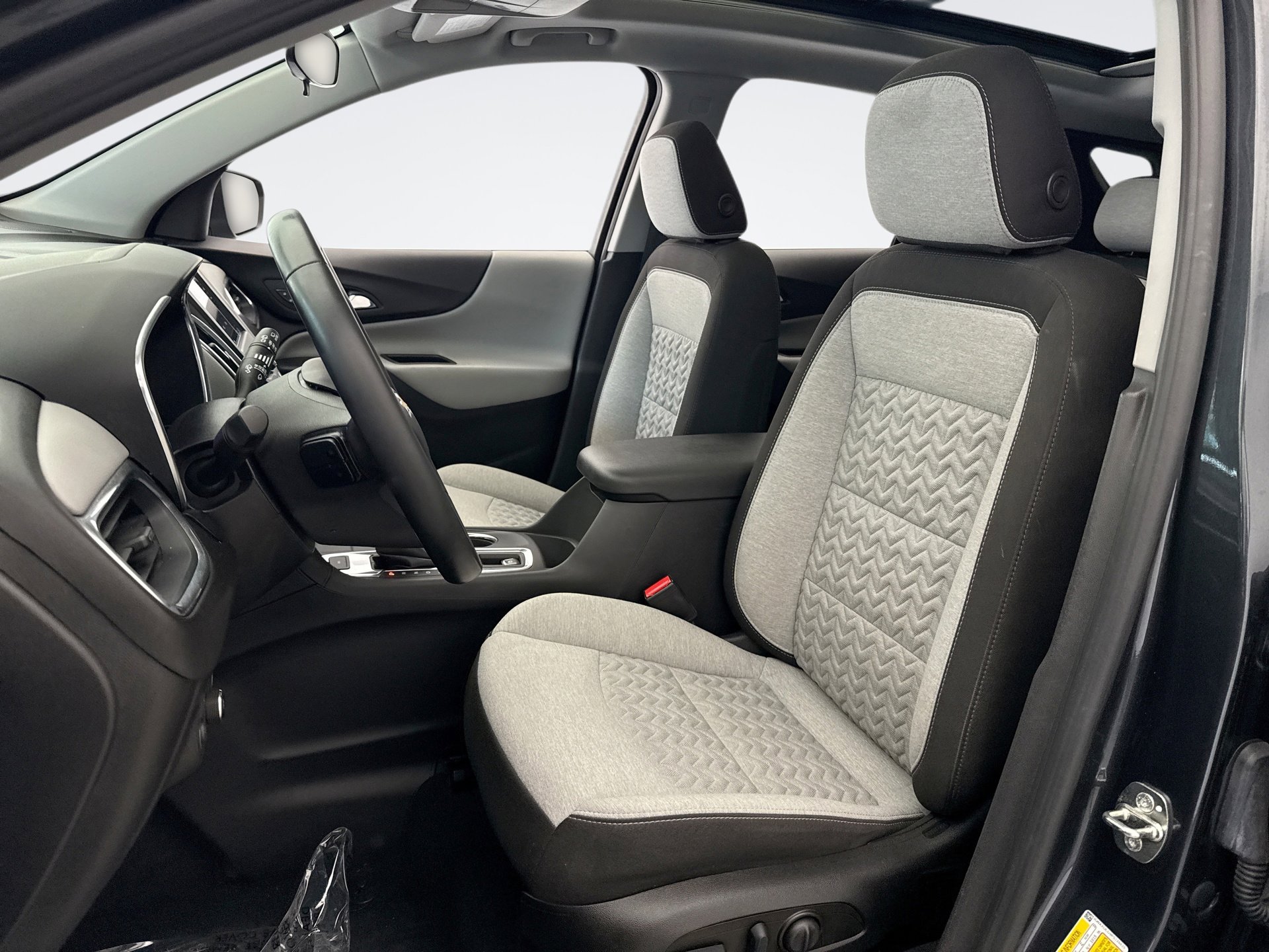 Used 2023 Chevrolet Equinox LT AWD/4WD image 11