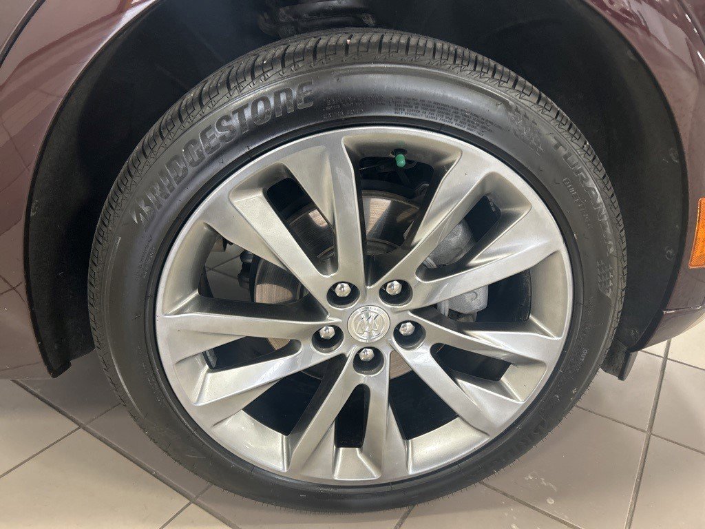 Used 2021 Buick Envision Avenir image 5