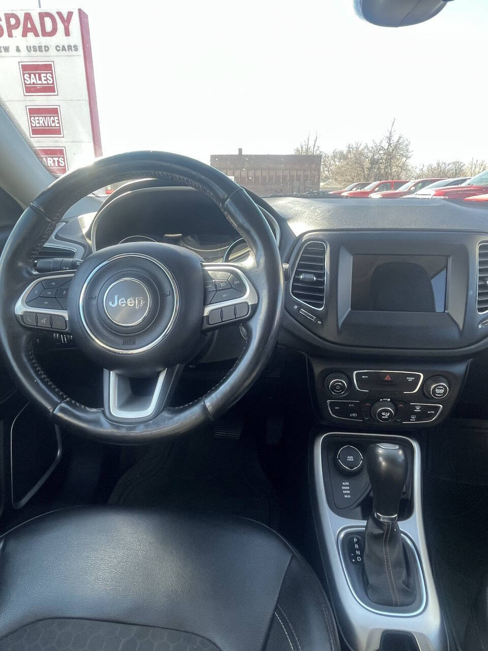 Used 2019 Jeep Compass Latitude w/ Cold Weather Group AWD/4WD image 23