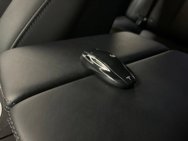 Used 2016 Tesla Model S 70D AWD/4WD image 98