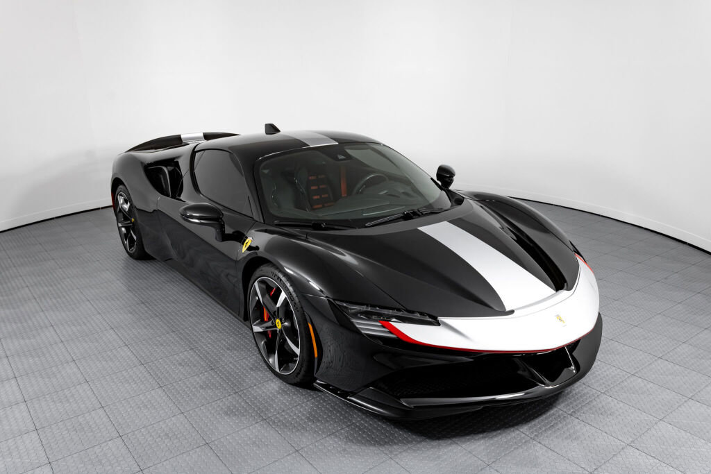 Used 2022 Ferrari SF90 Stradale image 23