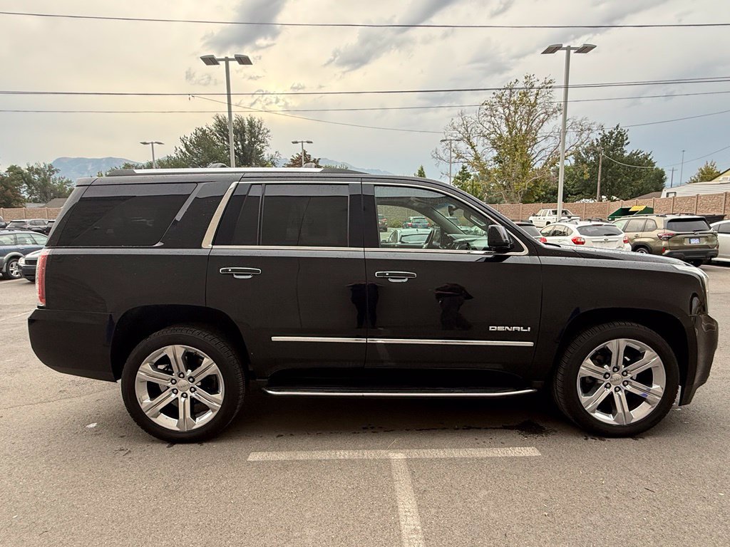 Used 2017 GMC Yukon Denali w/ Open Road Package AWD/4WD image 5