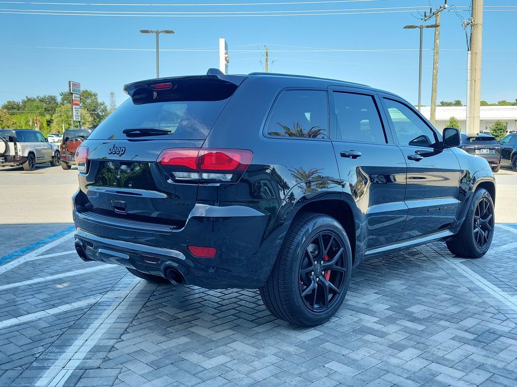 Used 2021 Jeep Grand Cherokee SRT AWD/4WD image 5