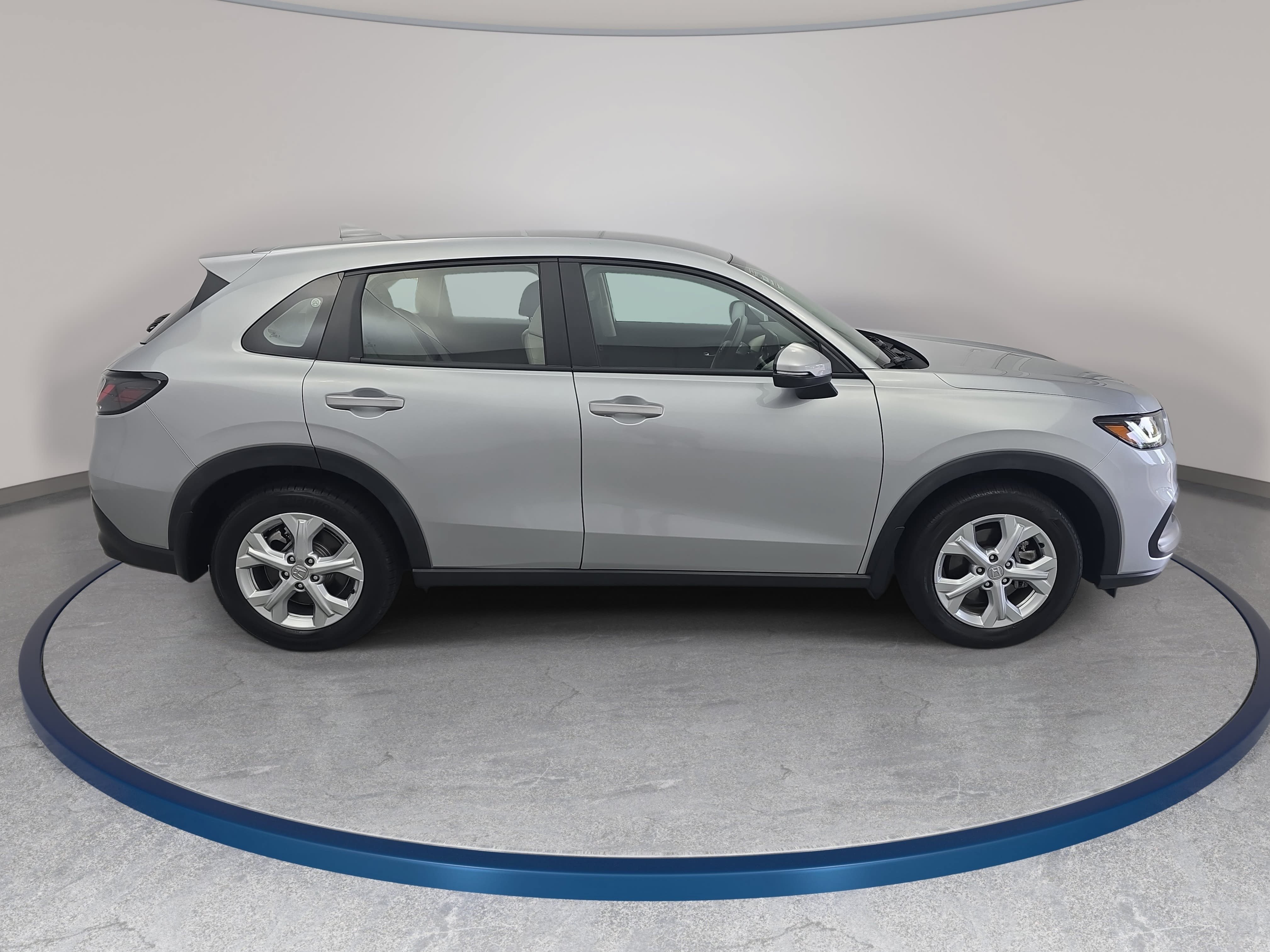 Used 2024 Honda HR-V LX image 4