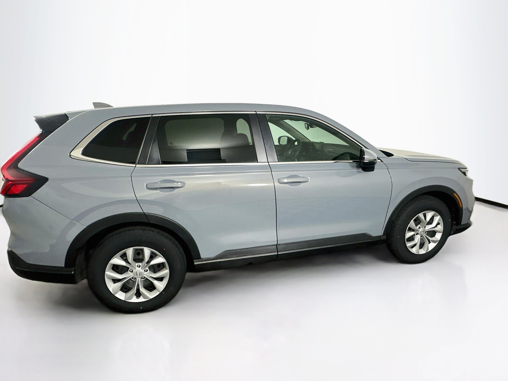 Used 2025 Honda CR-V LX image 10