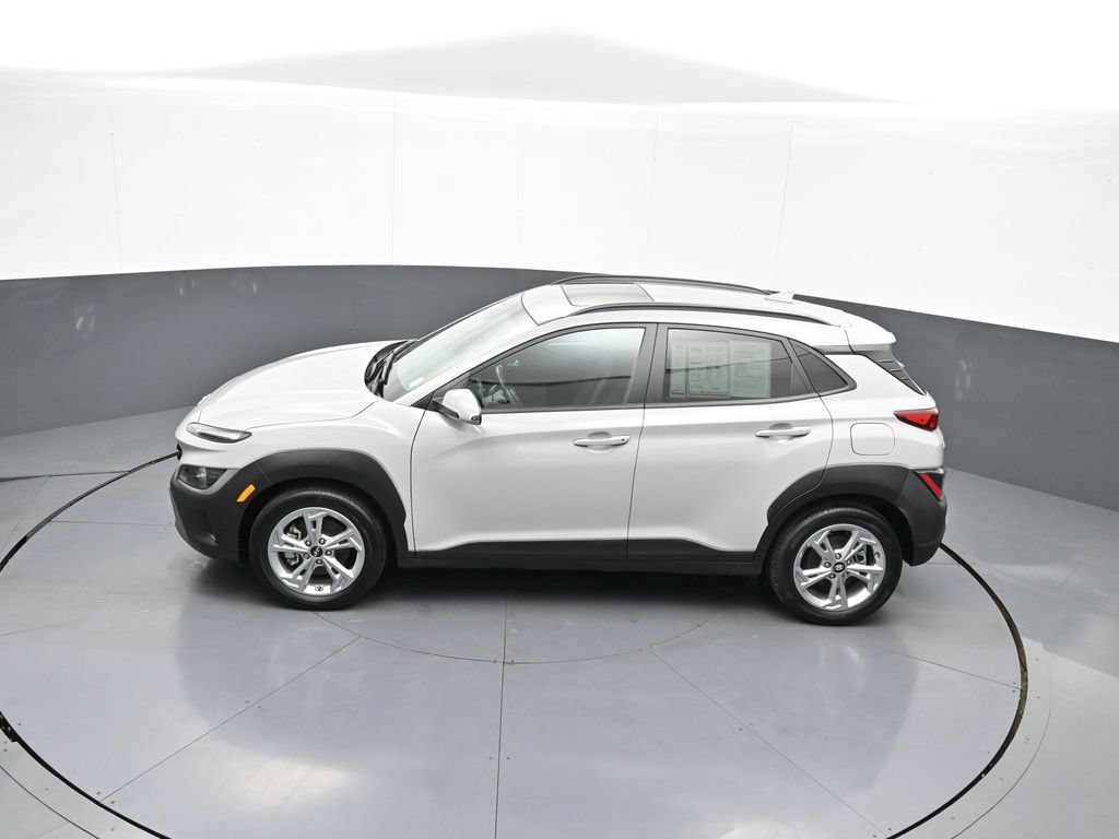 Certified 2022 Hyundai Kona SEL w/ Convenience Package AWD/4WD image 42