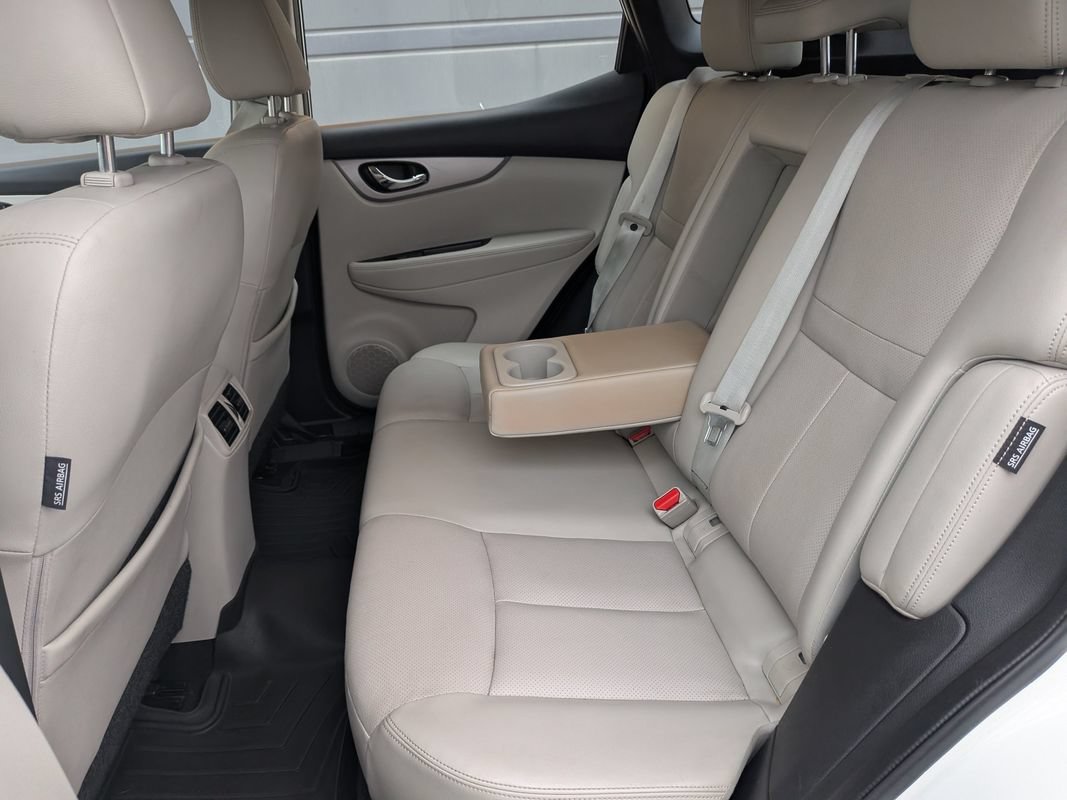Used 2020 Nissan Rogue Sport SL w/ Premium Package AWD/4WD image 14