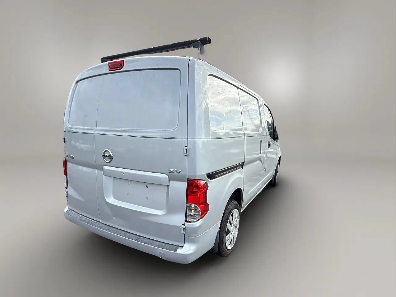 Used 2017 Nissan NV200 SV FWD image 5
