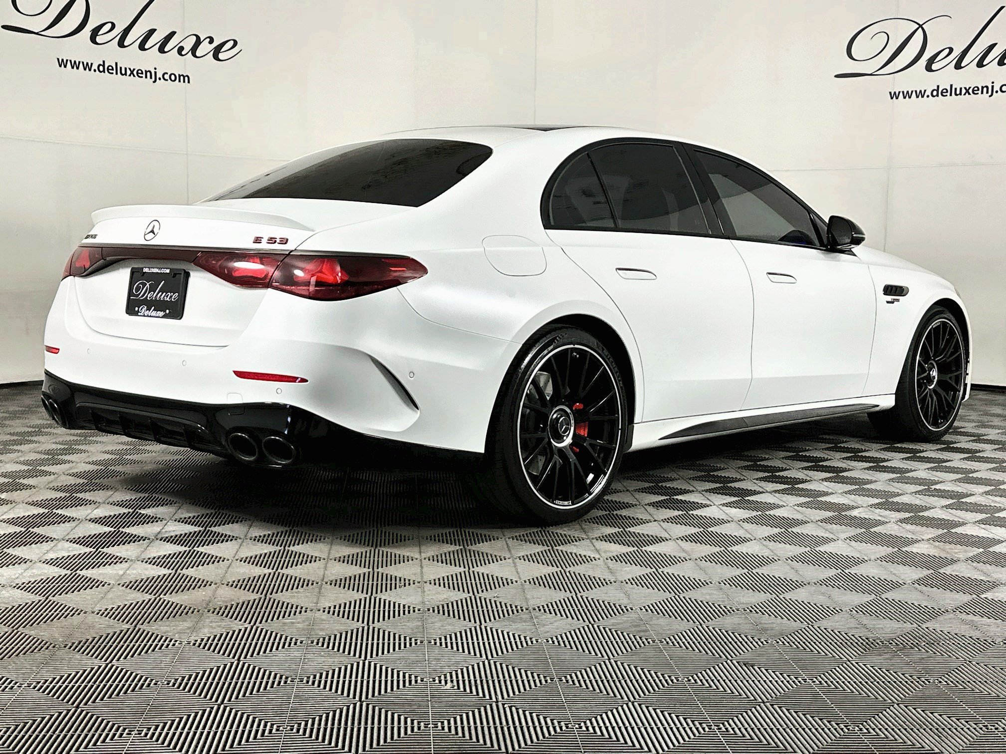 Used 2025 Mercedes-Benz E 53 AMG e 4MATIC Sedan image 6