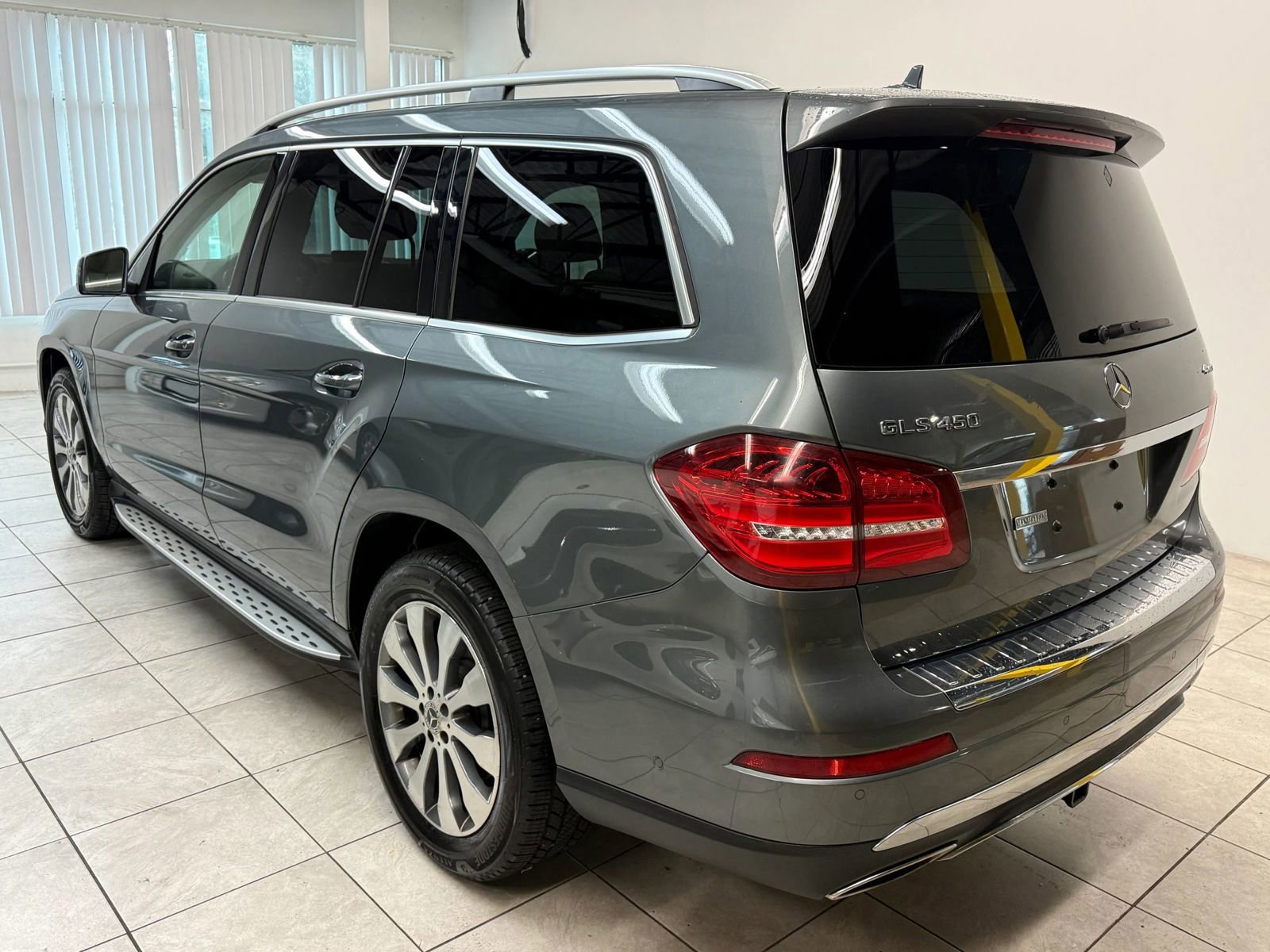 Used 2018 Mercedes-Benz GLS 450 4MATIC image 7