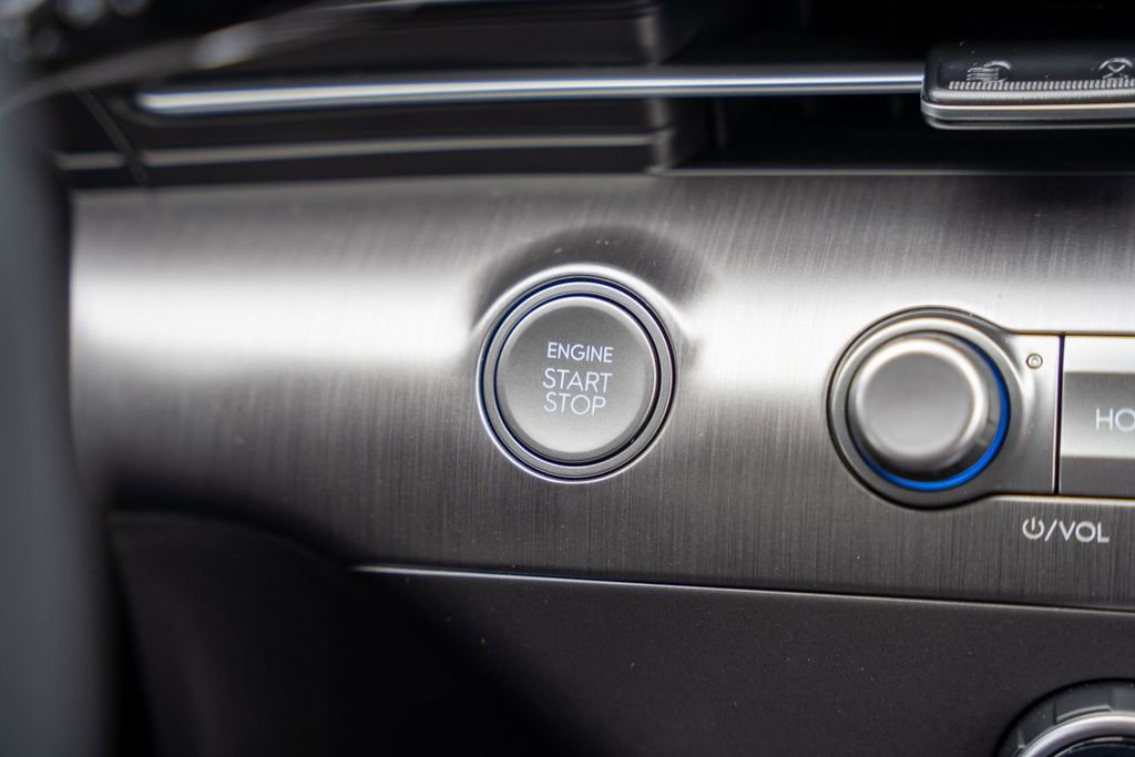 New 2026 Hyundai Kona SE image 24