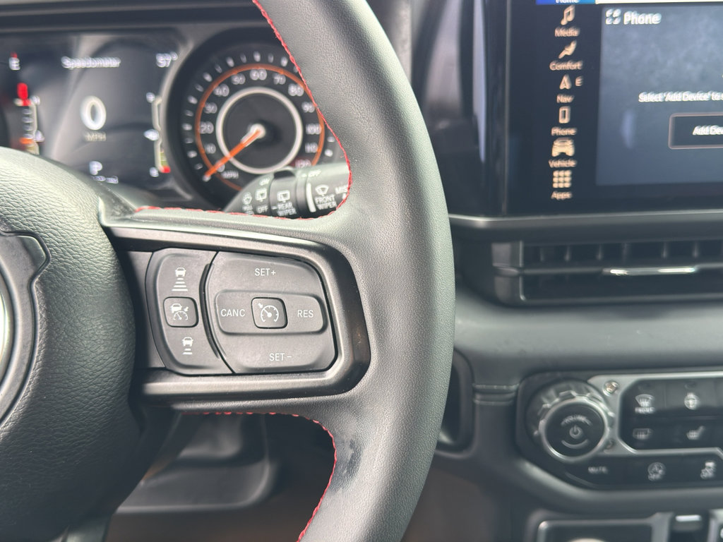 Used 2024 Jeep Wrangler Unlimited Rubicon AWD/4WD image 34