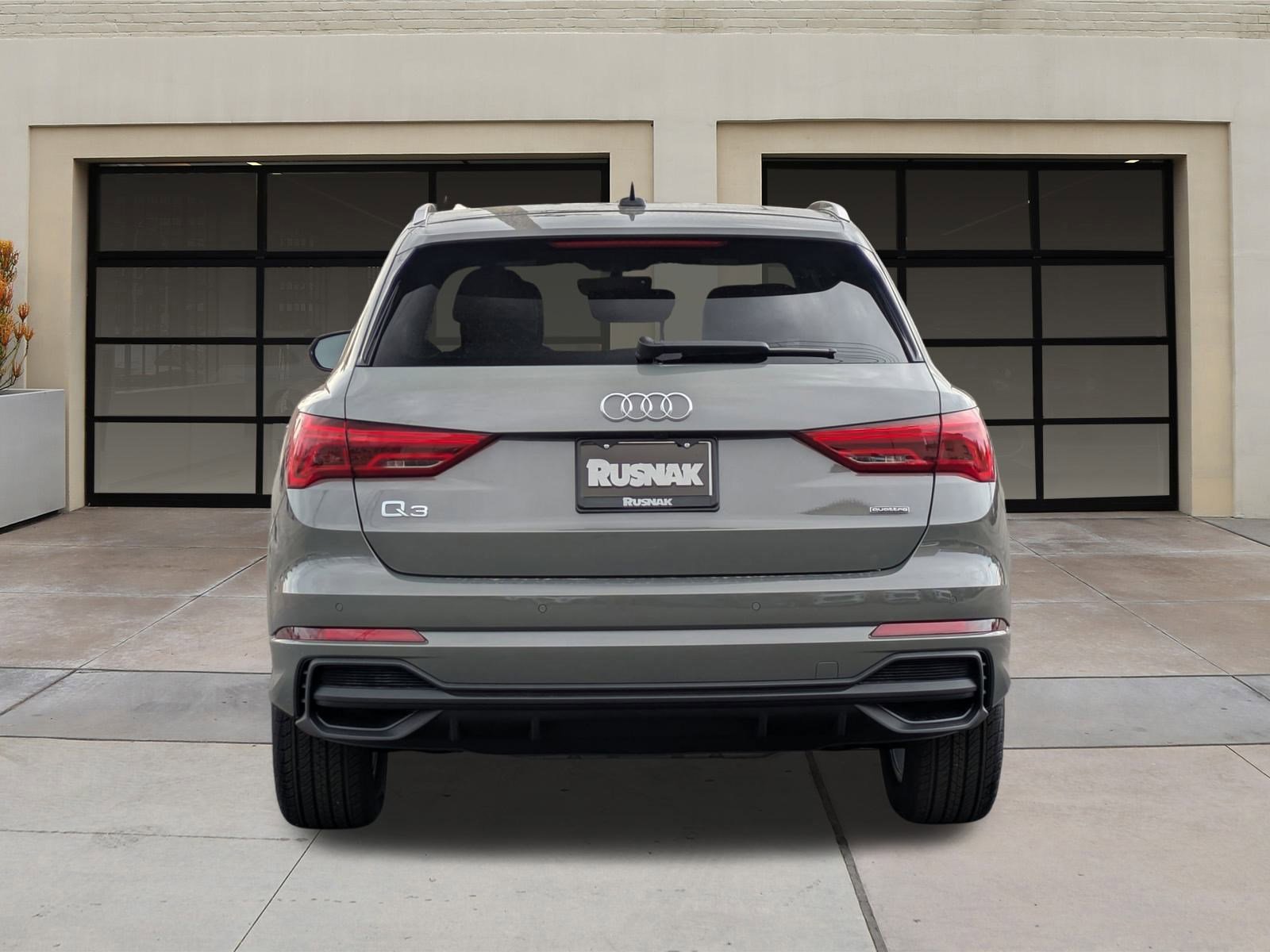 New 2025 Audi Q3 2.0T Premium image 4