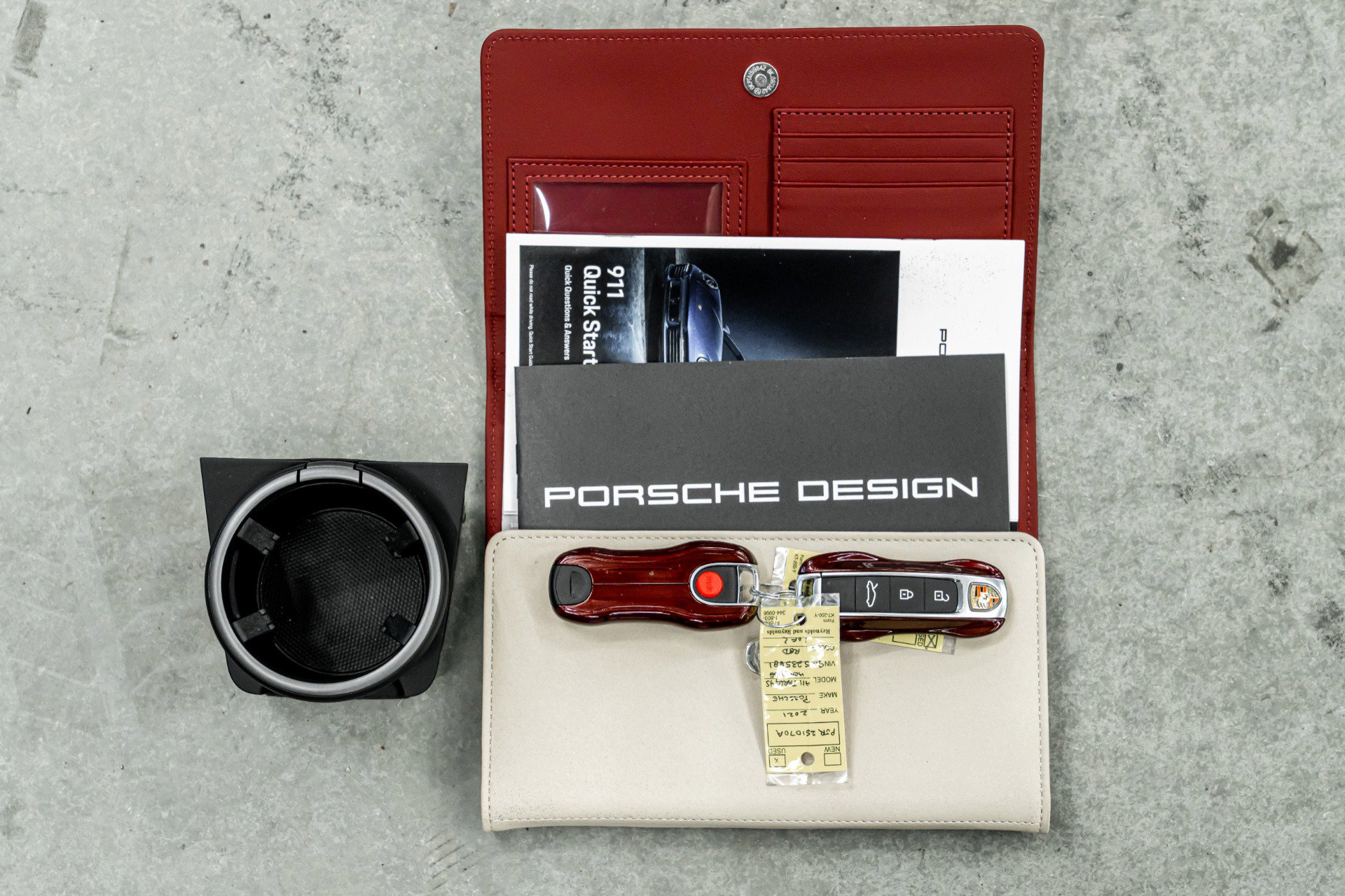 Used 2021 Porsche 911 Targa 4S Heritage Design image 19