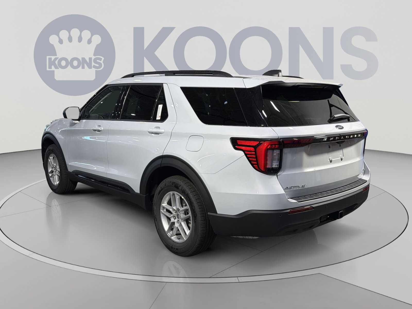 New 2026 Ford Explorer Active AWD/4WD image 4