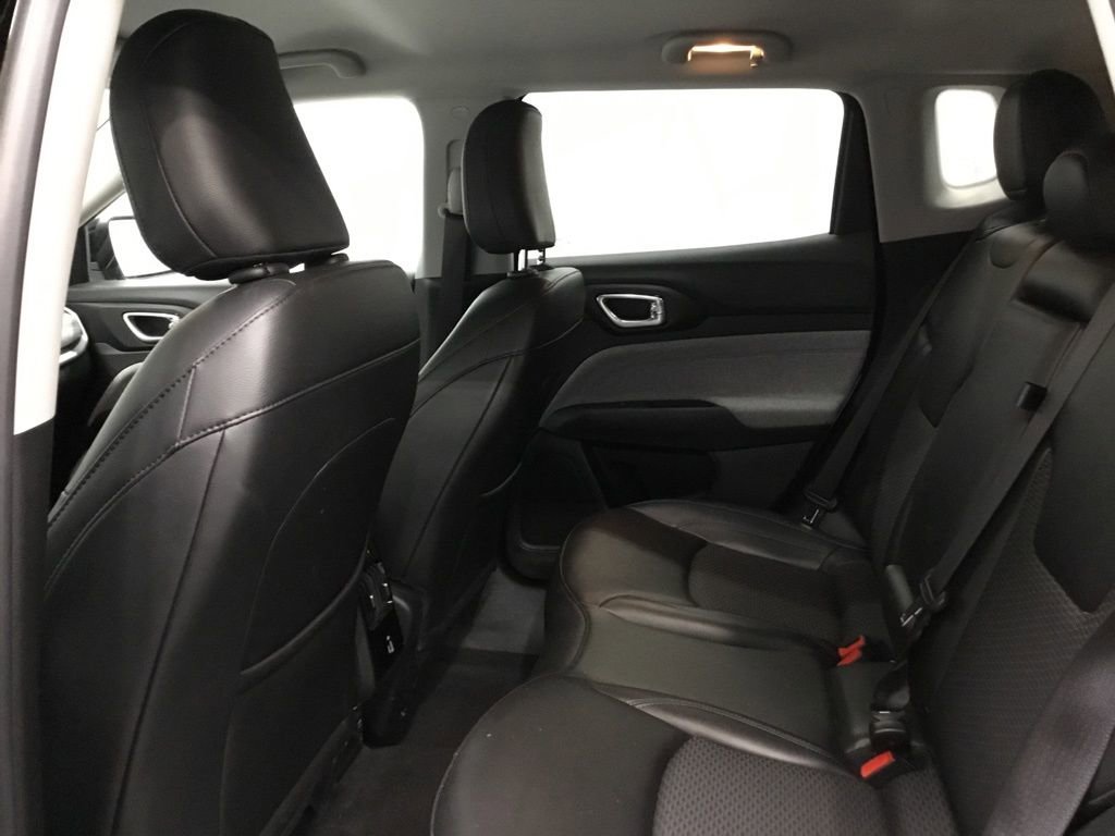Used 2022 Jeep Compass Latitude w/ Convenience Group image 12
