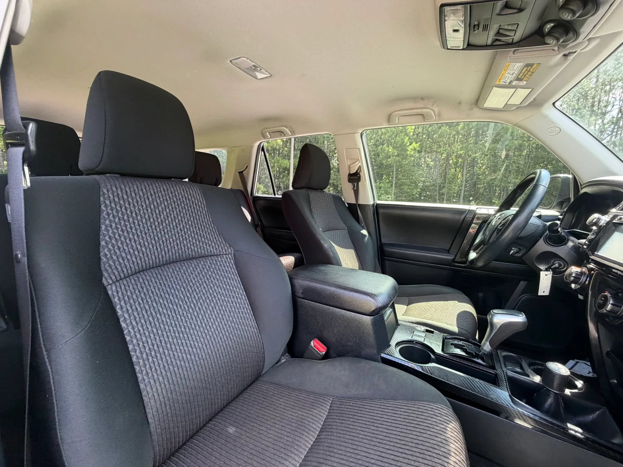 Used 2018 Toyota 4Runner TRD Off-Road AWD/4WD image 17
