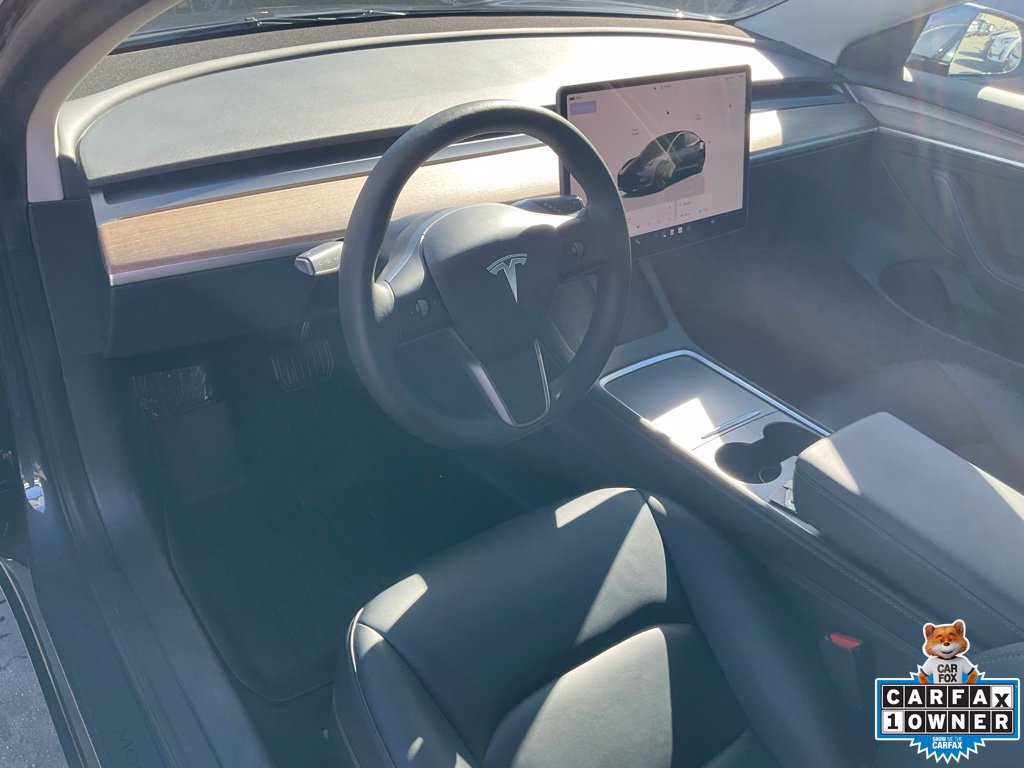 Used 2023 Tesla Model 3 Standard Range RWD image 6