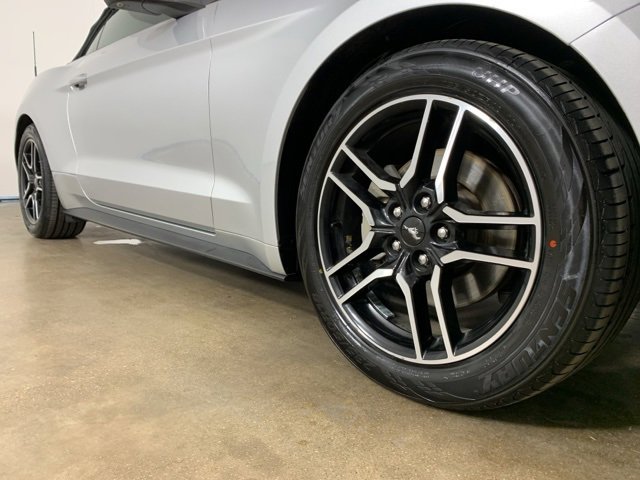 Used 2018 Ford Mustang Premium image 6