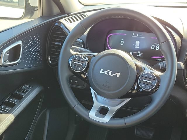 Used 2025 Kia Soul EX FWD image 25