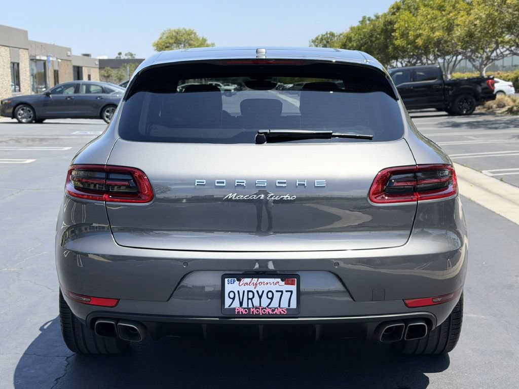 Used 2018 Porsche Macan Turbo AWD/4WD image 4