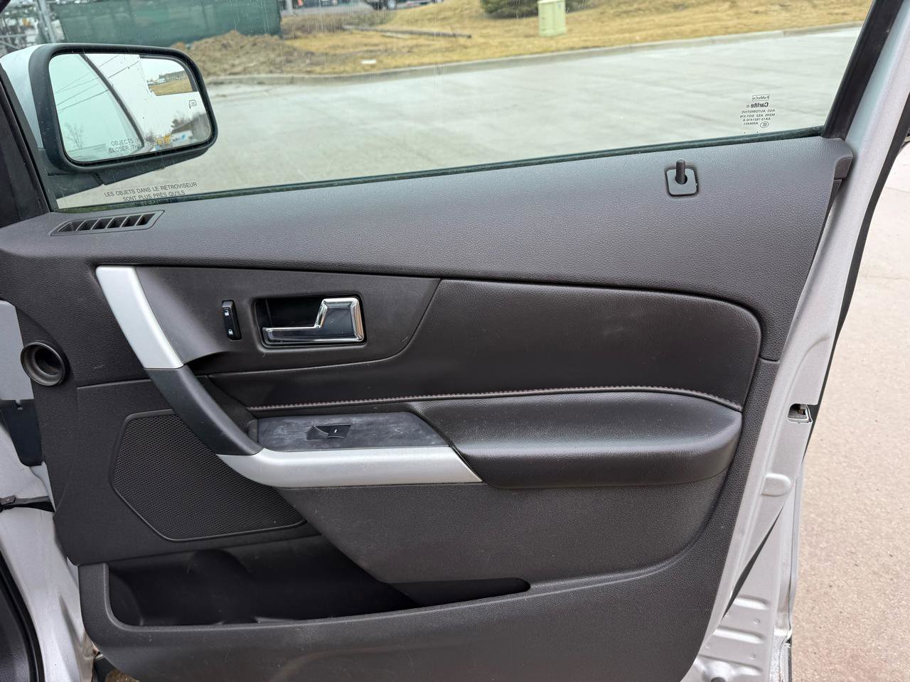 Used 2011 Ford Edge SEL w/ Canadian Comfort Pkg AWD/4WD image 30