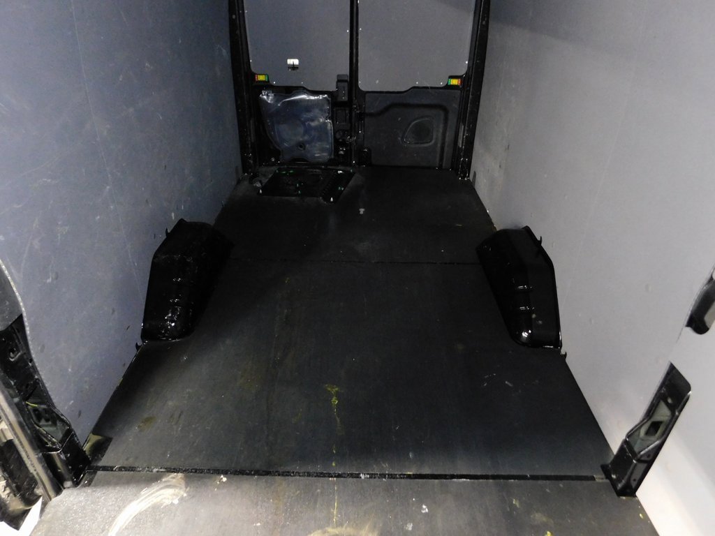 Used 2023 Ford Transit 250 148 High Roof Extended AWD image 29