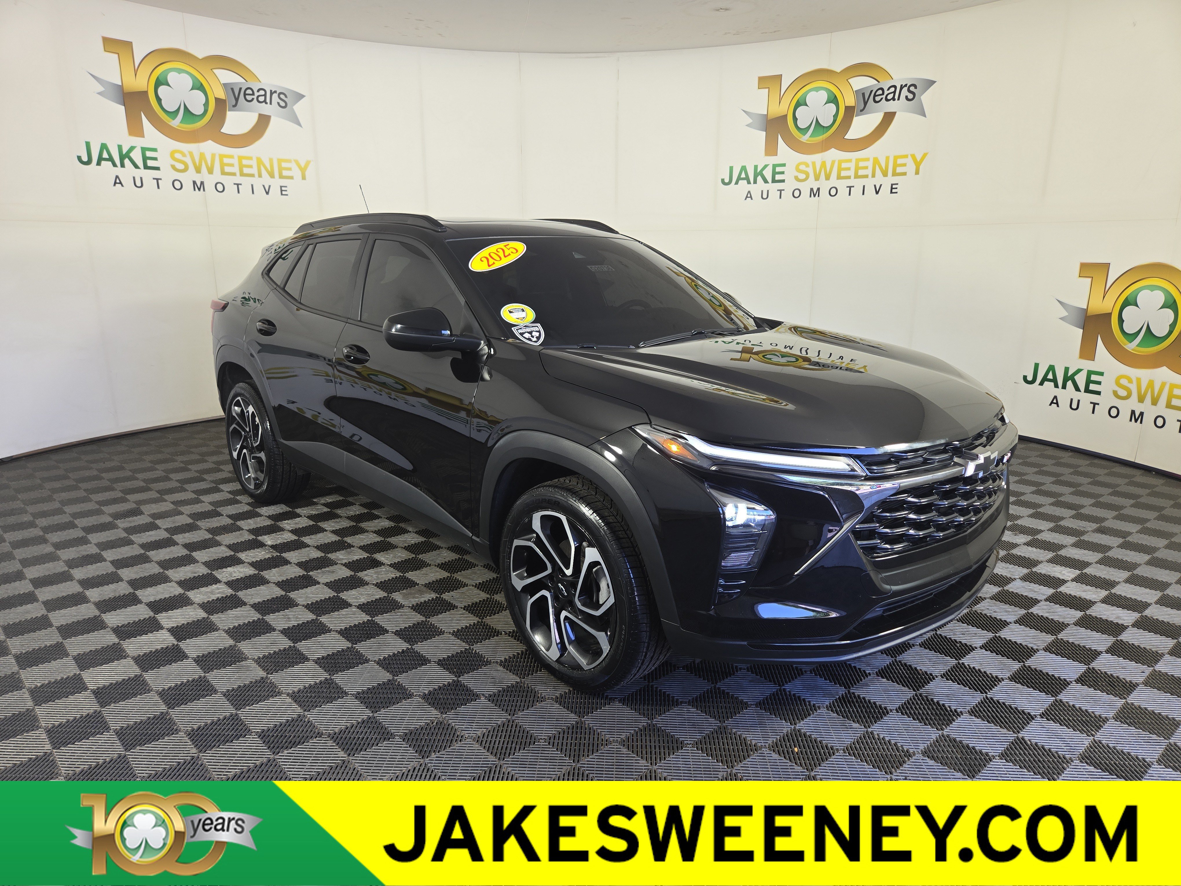 Certified 2025 Chevrolet Trax RS w/ Sunroof Package FWD video 1