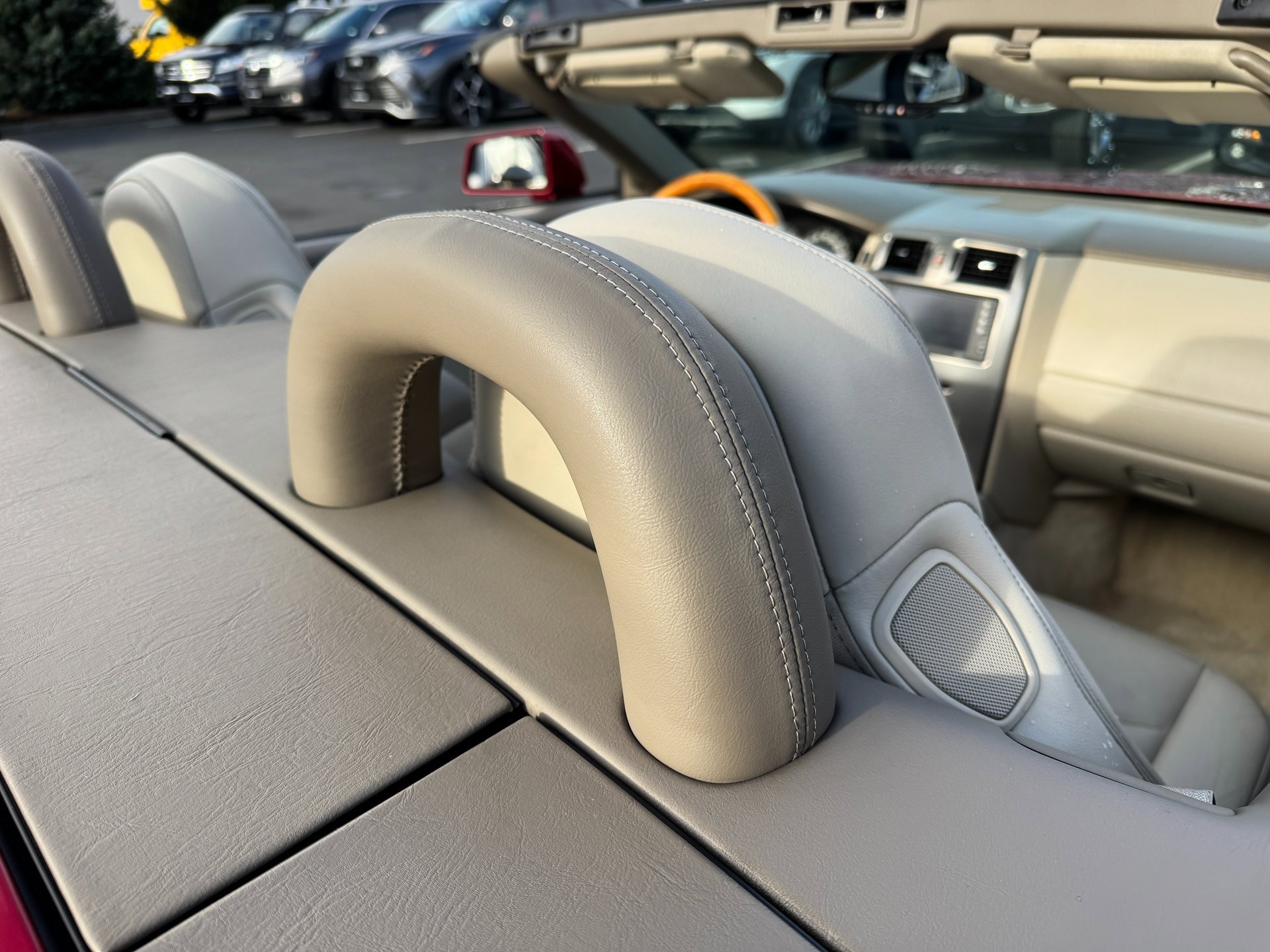 Used 2005 Cadillac XLR image 23