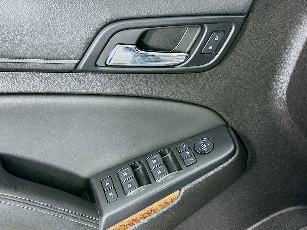 Used 2016 Chevrolet Tahoe LTZ AWD/4WD image 24