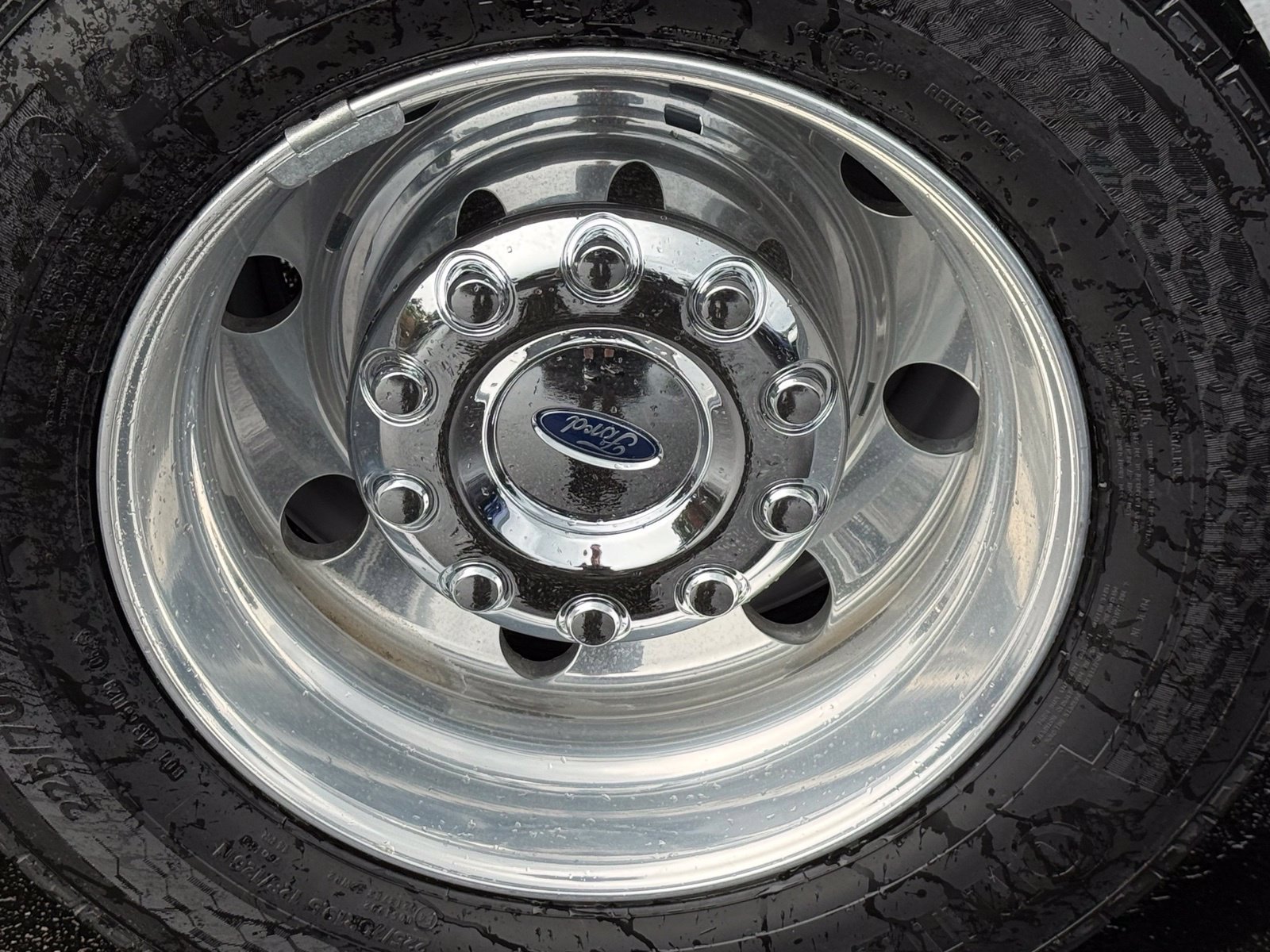 New 2026 Ford F550 4x4 Crew Cab image 14
