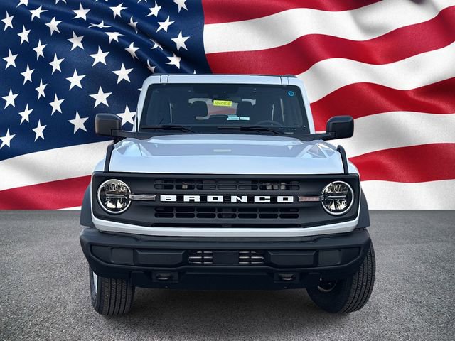 New 2025 Ford Bronco 2-Door image 2