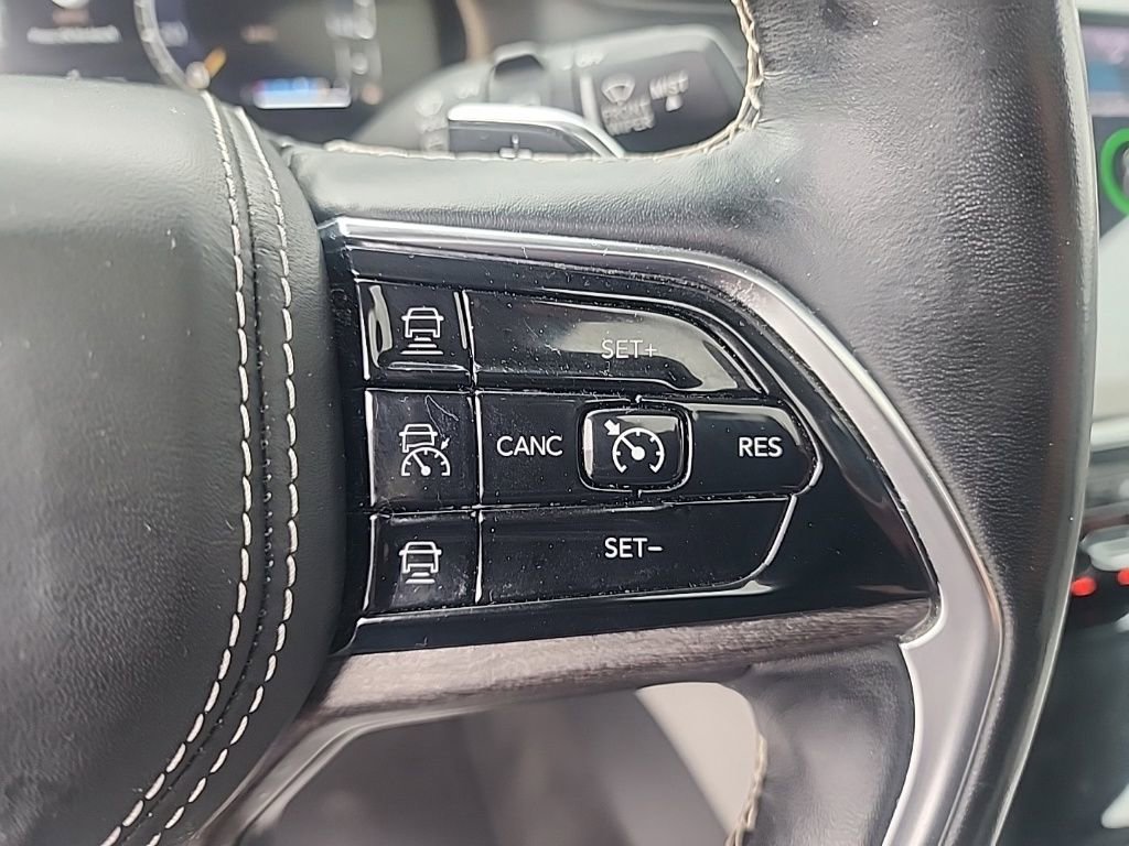 Used 2021 Jeep Grand Cherokee L Overland w/ Luxury Tech Group IV image 18