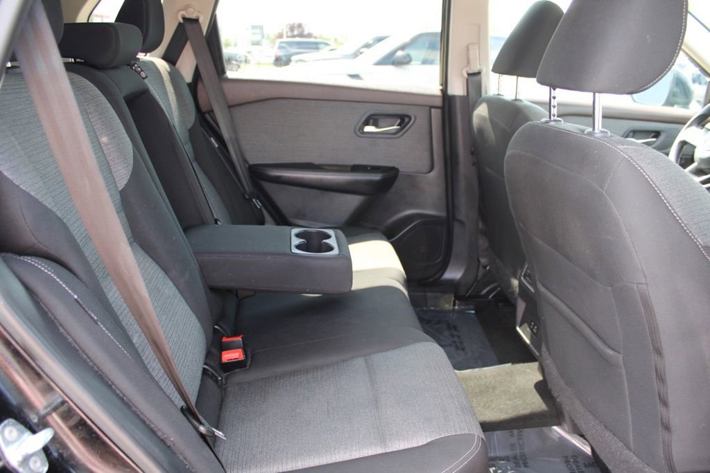 Used 2023 Nissan Rogue SV image 21