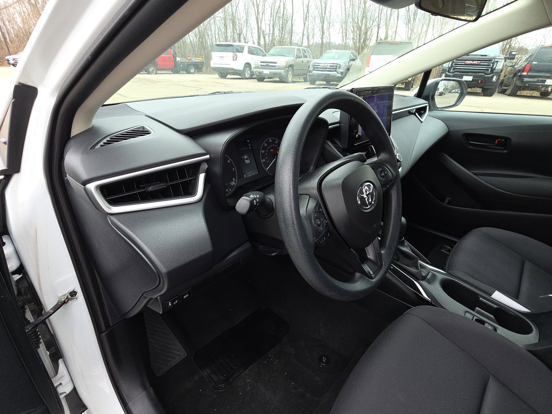 Used 2024 Toyota Corolla LE image 14