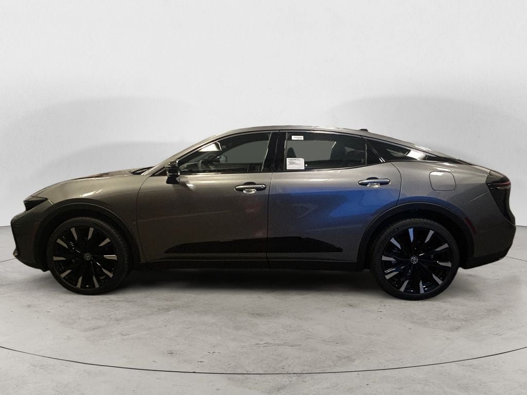 New 2026 Toyota Crown Platinum AWD/4WD image 2