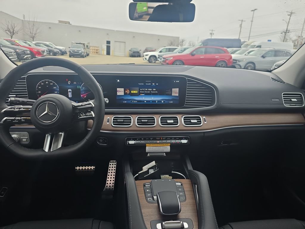 New 2026 Mercedes-Benz GLS 450 4MATIC image 12