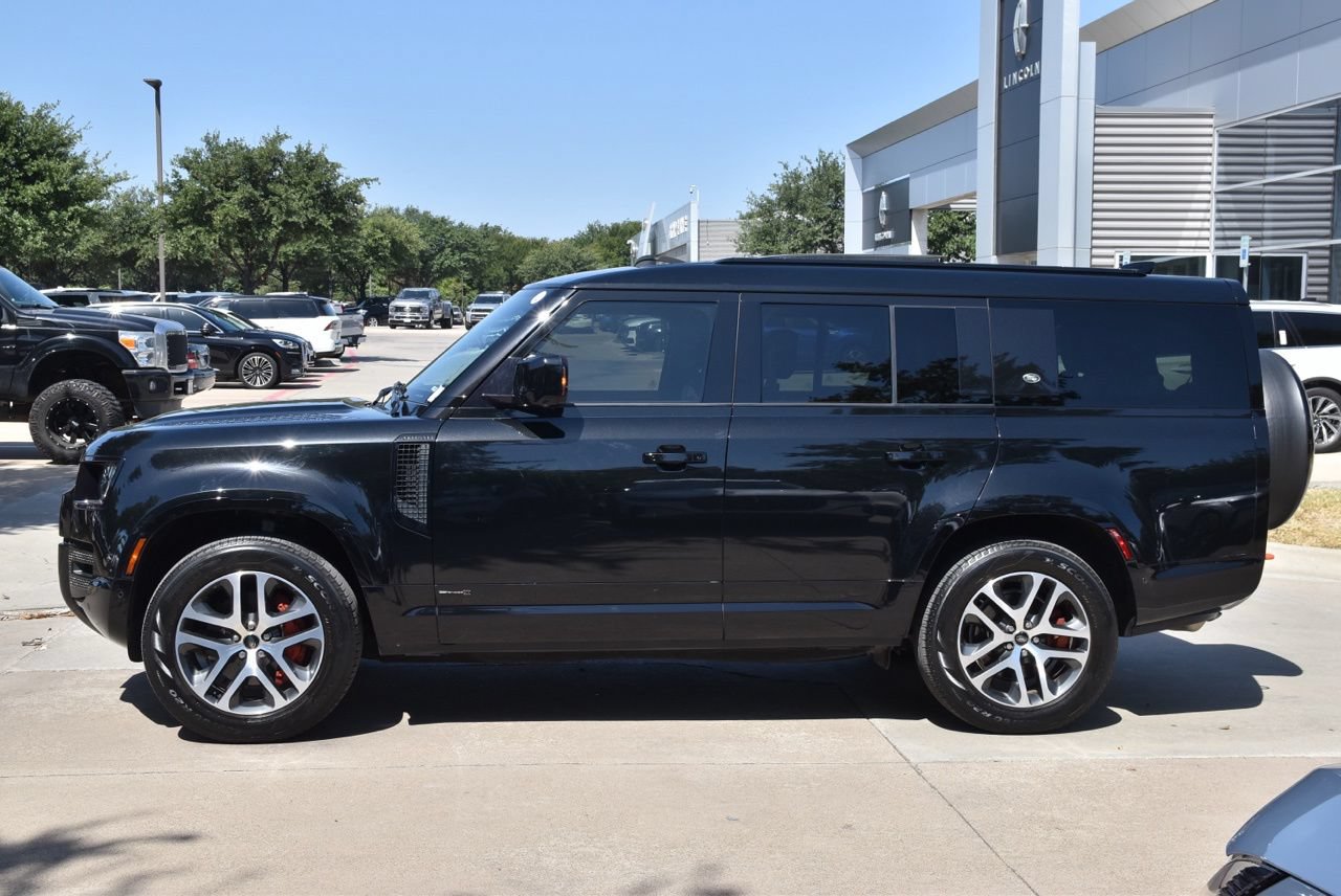Used 2023 Land Rover Defender 130 X AWD/4WD image 12