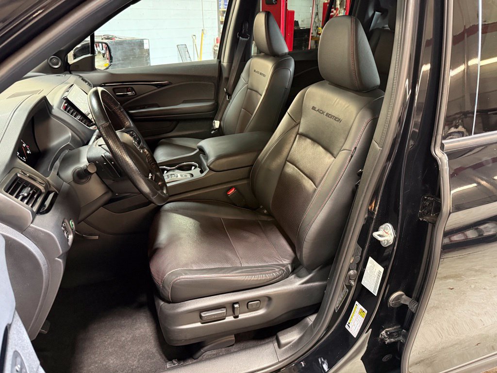Used 2024 Honda Ridgeline Black Edition image 25