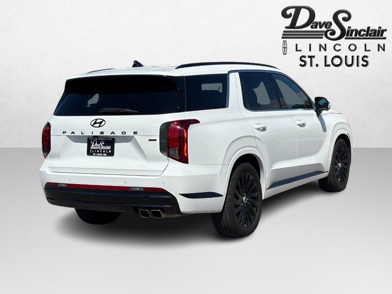 Used 2024 Hyundai Palisade Calligraphy AWD/4WD image 3