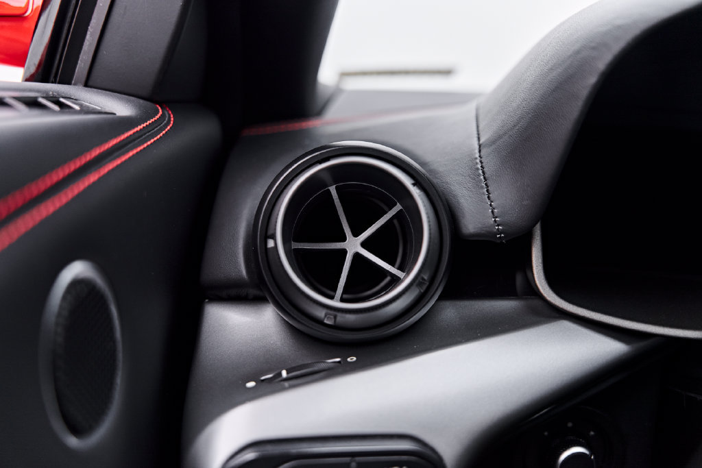 Used 2016 Ferrari F12 Berlinetta RWD image 59