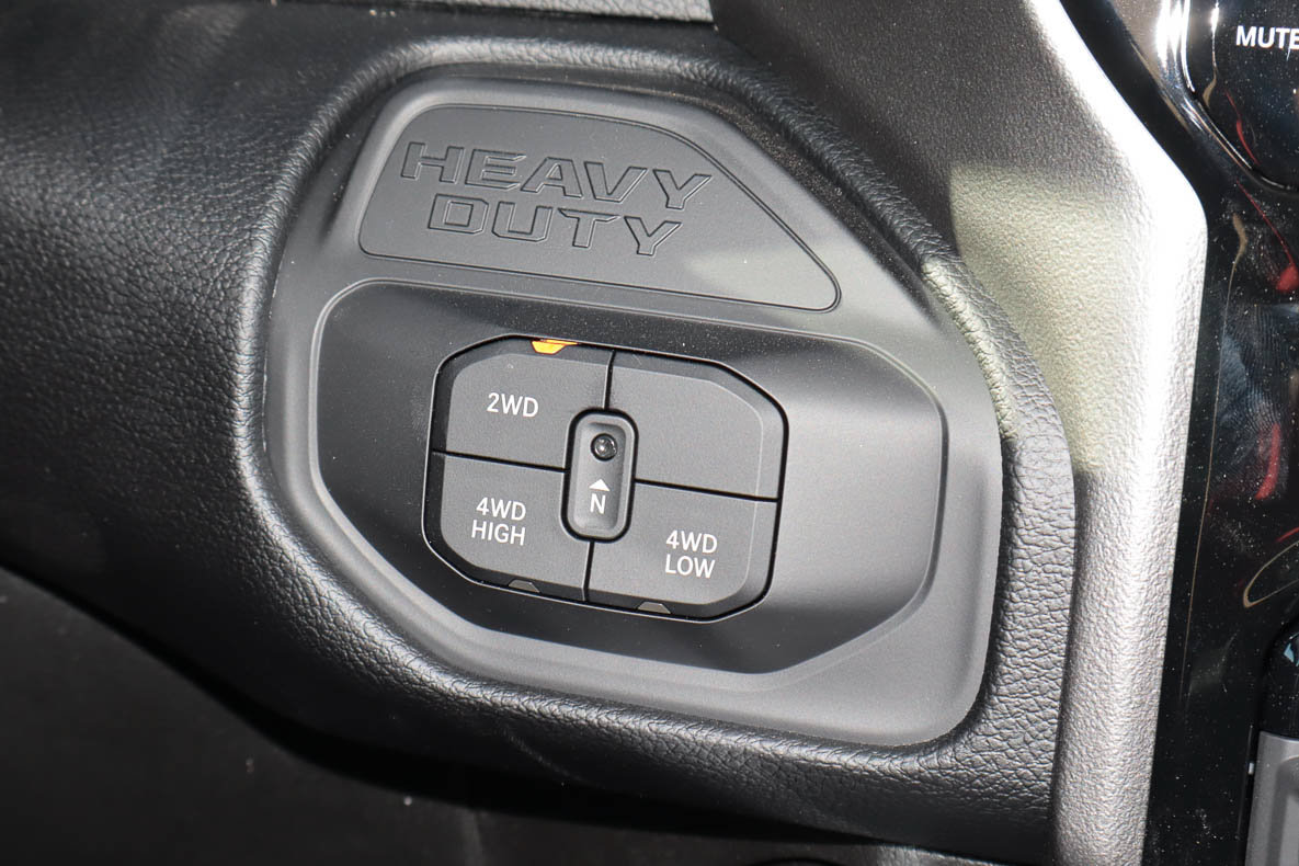New 2027 RAM 3500 Big Horn AWD/4WD image 21