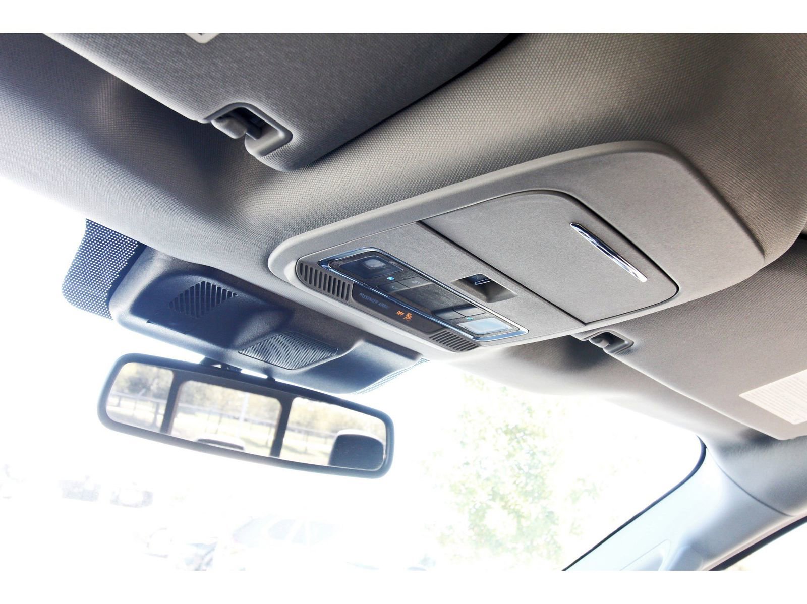 Used 2022 Ford F150 Lariat w/ Equipment Group 501A Mid image 23