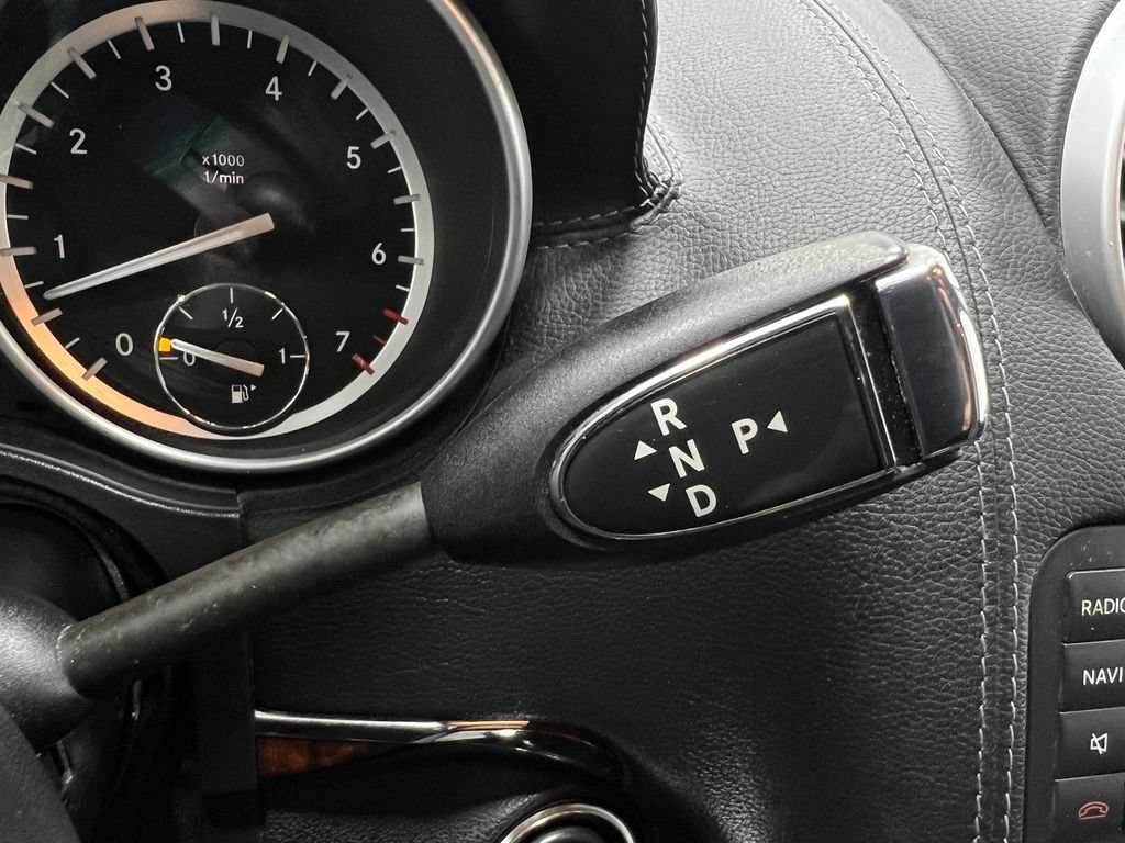 Used 2010 Mercedes-Benz GL 450 4MATIC image 28