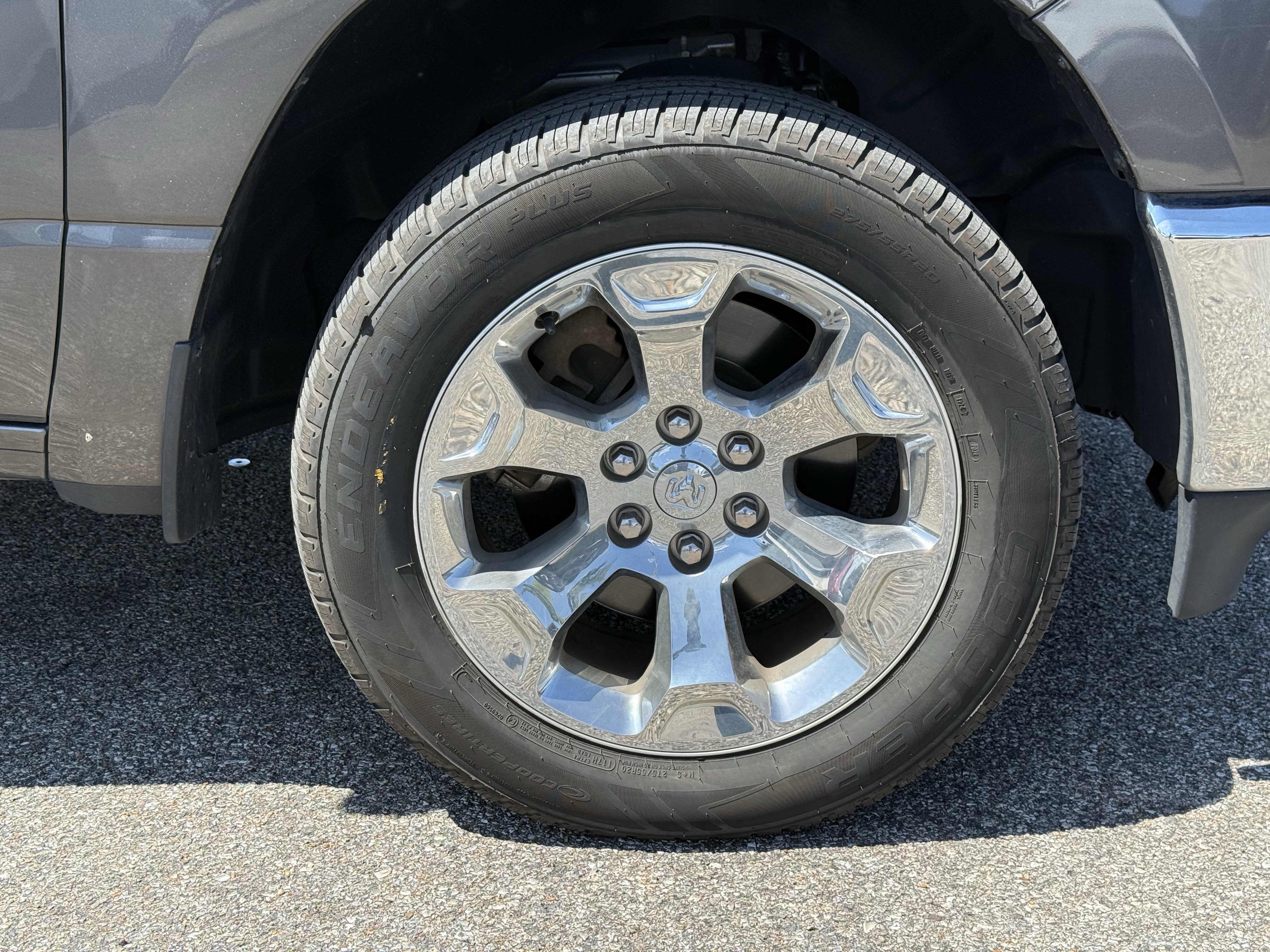 Used 2020 RAM 1500 Big Horn AWD/4WD image 12