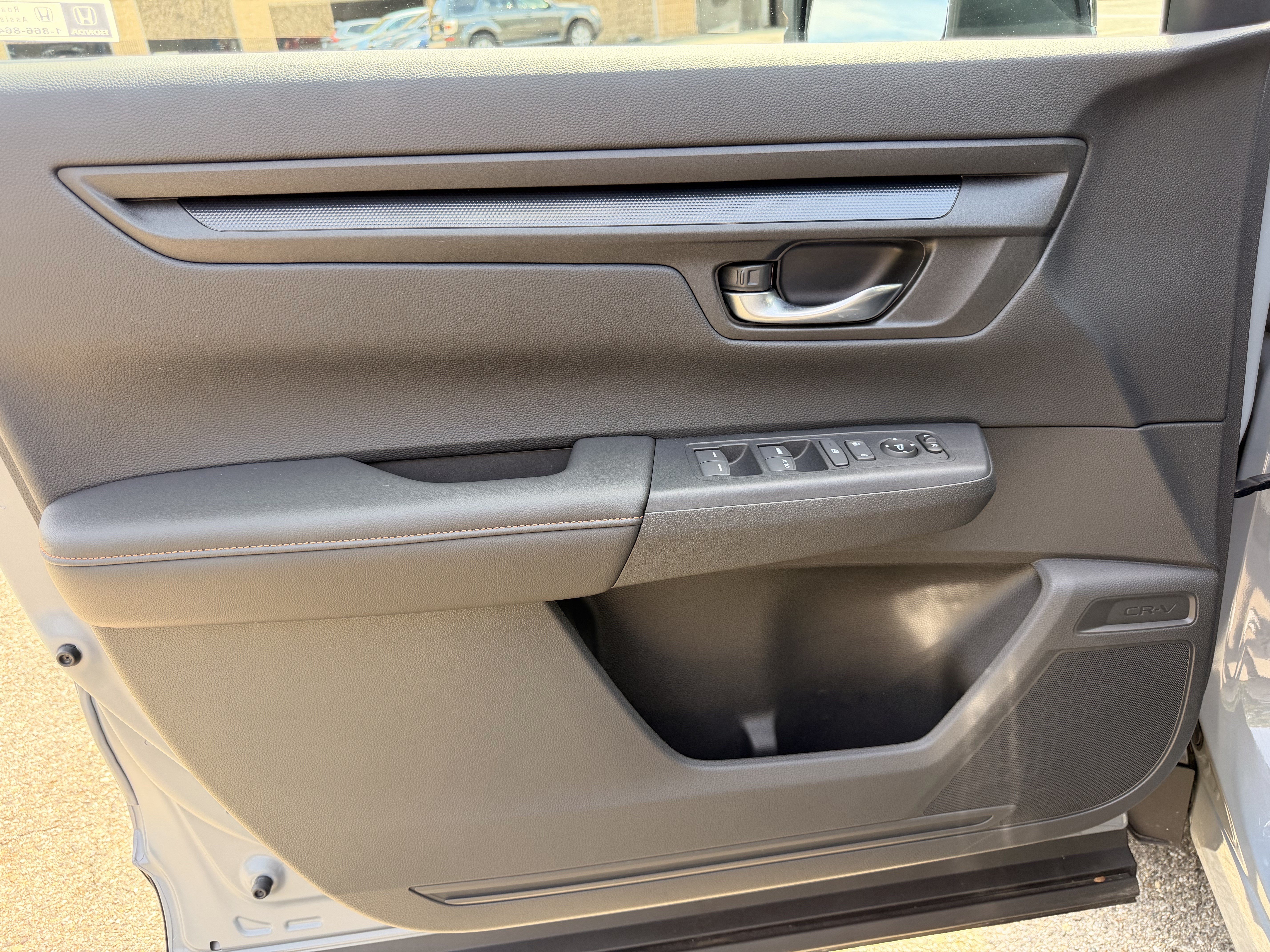 Used 2026 Honda CR-V Sport image 12