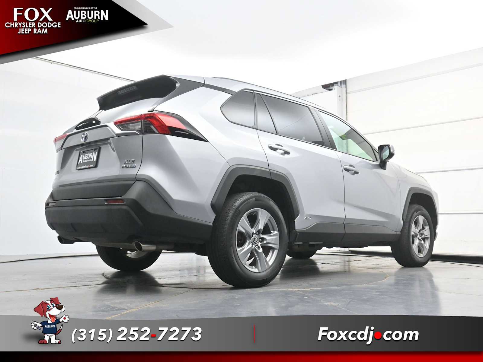 Used 2024 Toyota RAV4 XLE w/ Convenience Package AWD/4WD image 25