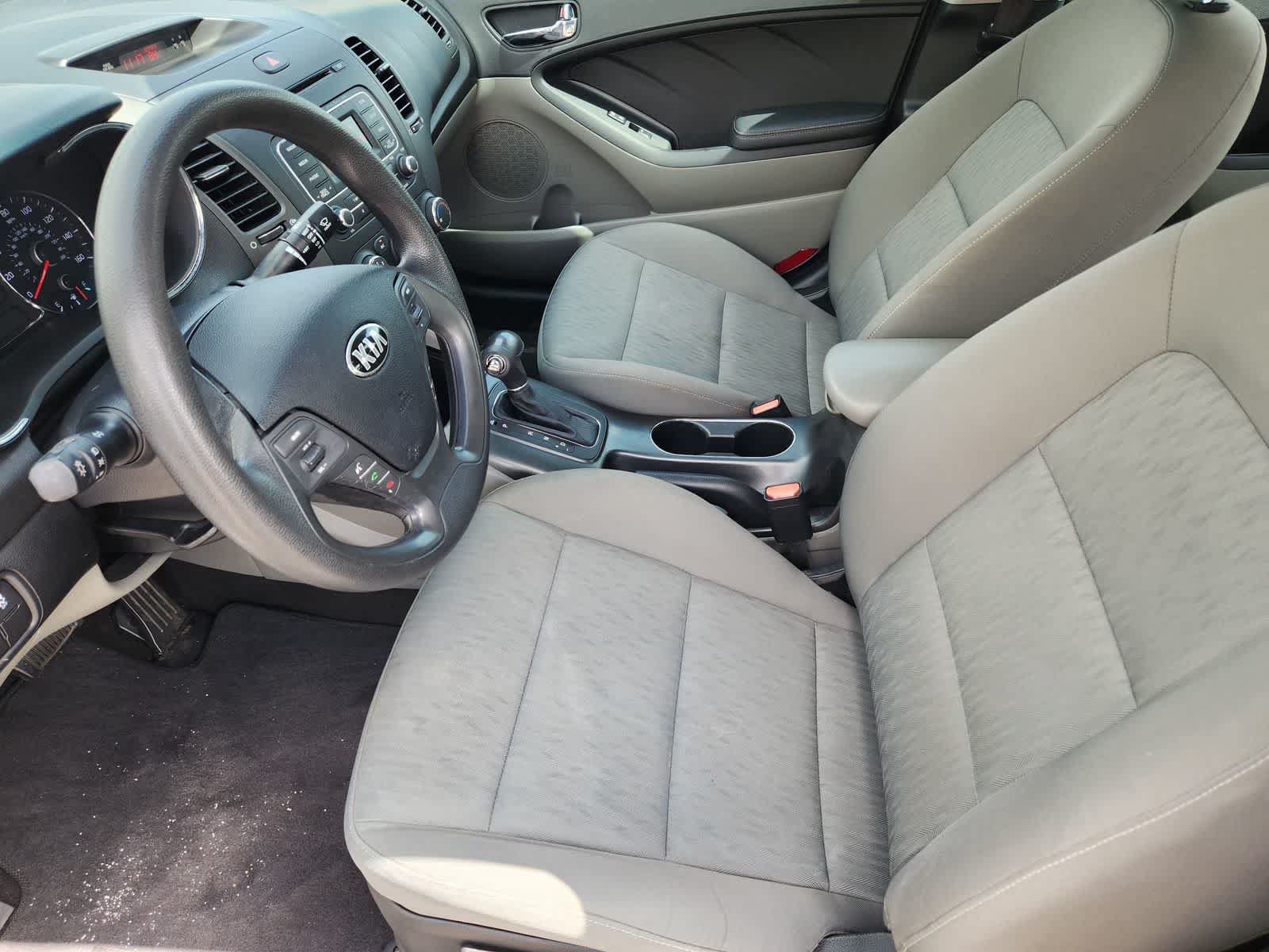 Used 2016 Kia Forte LX FWD image 11